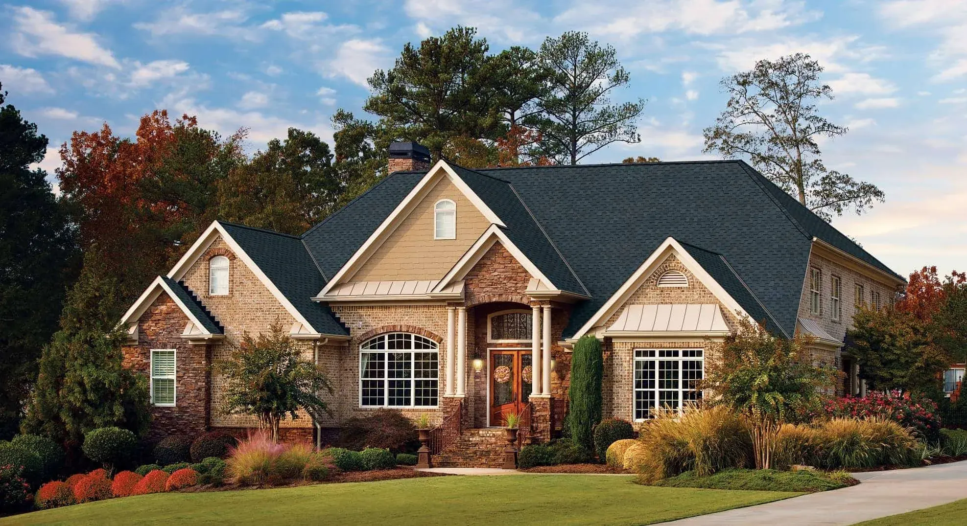What Are Architectural Asphalt Shingles?