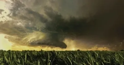 Severe storm approaching a residential area
