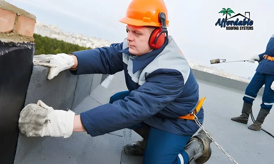 Is Tar Still Used in Tampa Roofing?