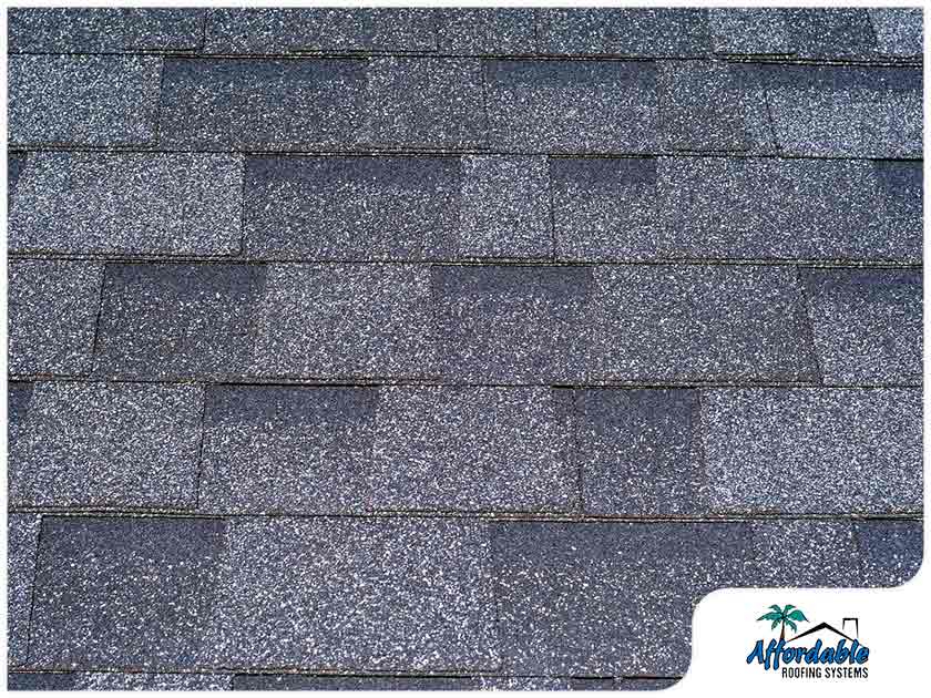Common causes of asphalt roofing granule loss