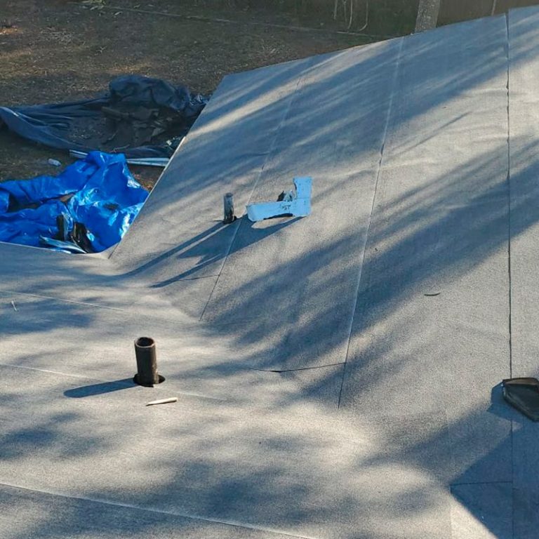 tampa-roofing-29566399-14-min